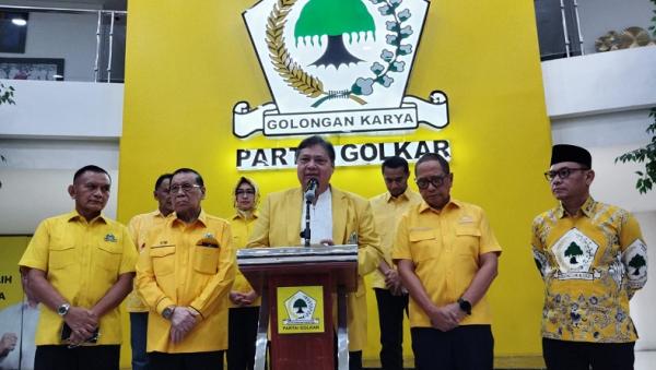 Airlangga: Bobby Nasution pada saatnya Kita Putuskan Jadi Kader Golkar