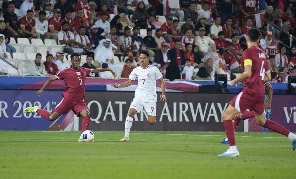 Indonesia kalah 0-2 dari Qatar pada matchday pertama Grup A Piala Asia U-23 2024 di Jassim Bin Hamad Stadium, Senin (15/4/2024) malam WIB. (Foto: PSSI)