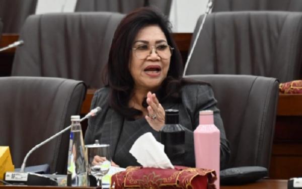 anggota_komisi_vi_dpr_dari_fraksi_pdi_perjuangan_e anggota_komisi_vi_dpr_dari_fraksi_pdi_perjuangan_e