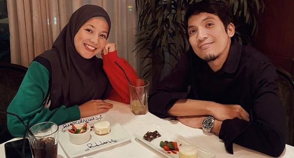 Momen Manis Natasha Rizky Unggah Foto Kenangan di Hari Anniversary dengan  Desta, Belum Move On?