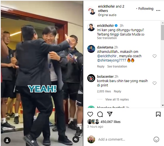 Ketua Umum PSSI Erick Thohir dan Pelatih Shin Tae-yong berpelukan usai Indonesia pesta 4-1 atas Yordania pada Piala Asia U-23 2024 di Abdullah bin Khalifa Stadium, Doha, Qatar, Minggu (21/4/2024). (Foto: Instagram @erickthohir)