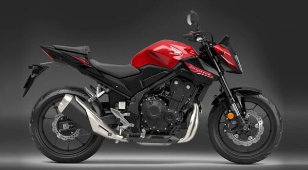 Honda CB500 Hornet 1