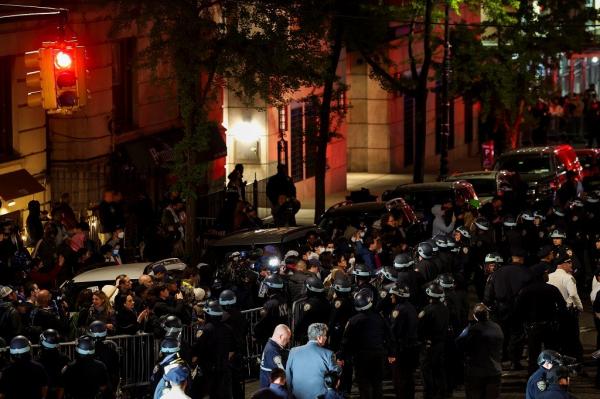 Polisi New York Serbu Kampus Universitas Columbia, Tangkap Puluhan Pendemo Pro Palestina