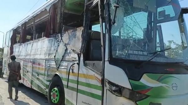Bus Pariwisata Angkut Puluhan Penumpang Kecelakaan di Kulonprogo, 2 Tewas Belasan Luka-Luka<