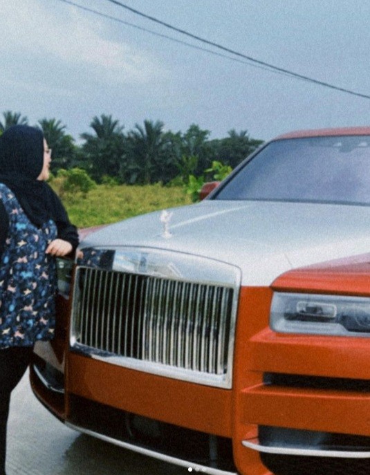 Roll Royce Putri