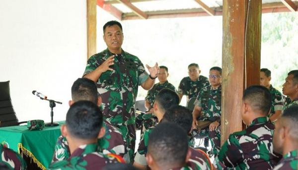 Tugas Prajurit Ciptakan Kedamaian dan Rasa Aman Bagi Masyarakat