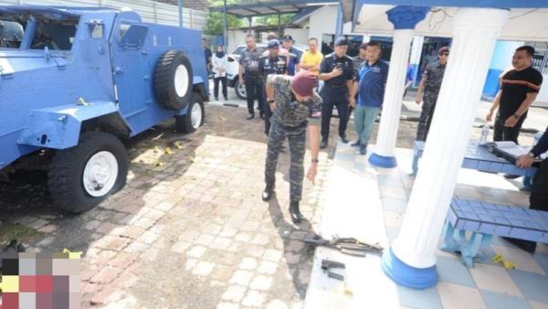 Pintu Gerbang Kantor Polisi Seluruh Malaysia Ditutup Mulai Jam 22.00, Ada Apa?