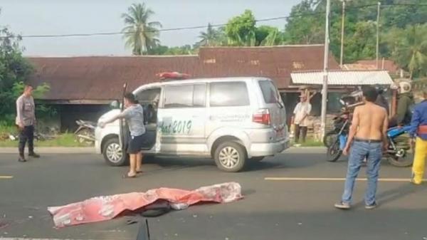 Kecelakaan Maut Motor Masuk Kolong Mobil di Lebak, Siswa SMA Tewas