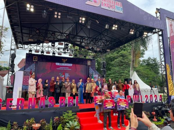Harvesting Gerakan Nasional Bangga Buatan Indonesia dan Bangga Berwisata di Indonesia. (Foto: dok PNM)