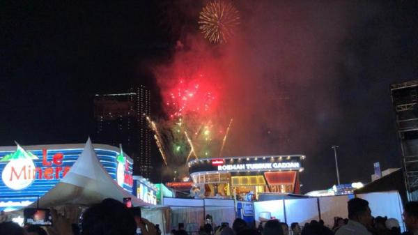 Pesta Kembang Api Buka Perayaan Jakarta Fair Kemayoran 2024, Hibur Masyarakat yang Hadir