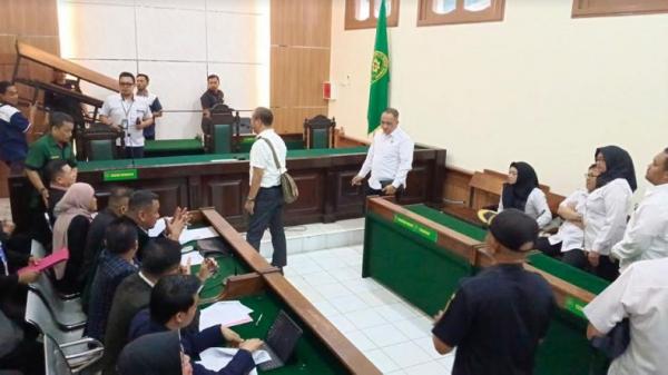 Sidang Praperadilan Pegi Setiawan, Tim Hukum Polda Jabar Hadir Di PN ...