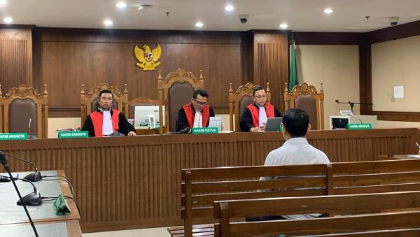 Edward Hutahayan Divonis 5 Tahun Penjara Kasus Korupsi BTS Kominfo