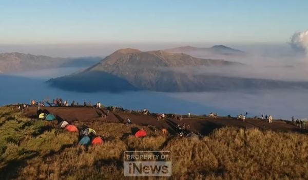 Nikmatnya Menjemput Matahari Terbit di Bukit Cinta Lumajang