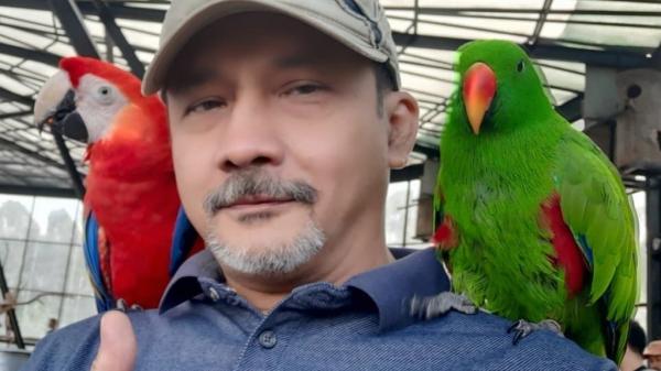 Kisah Adi Bing Slamet Terjerumus Ajaran Sesat, kini Lebih Tenang usai Syahadat Ulang