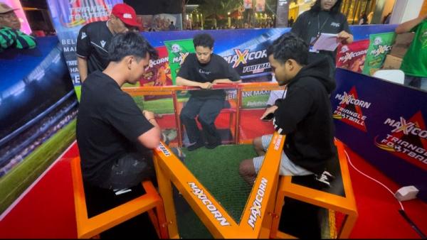 MVN Nobar Euro Nonton Bareng (Nobar) final Piala Eropa 2024 yang makin seru dengan hadirnya banyak hadiah melalui Quiz dan challenge. (Foto: iNews Media Group/Agus Warsudi)