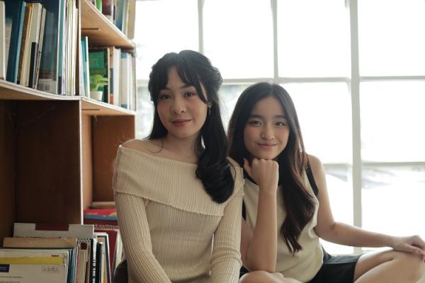 Chemistry Arvia dan Safia yang bersahabat sejak sekolah dasar terasa di setiap lirik yang mereka bawakan. (Foto: dok Istimewa)