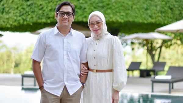 Andre Taulany dan istri