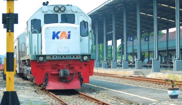 Lebih Praktis, dari Stasiun Cikarang Bisa Langsung ke Bandung dengan Tarif Terjangkau