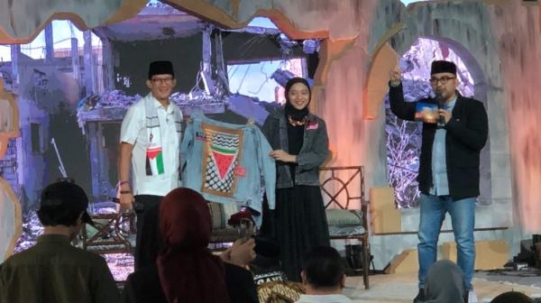 Sandiaga Uno Lelang Jaket Denim Rp150 Juta Disumbangkan untuk Palestina