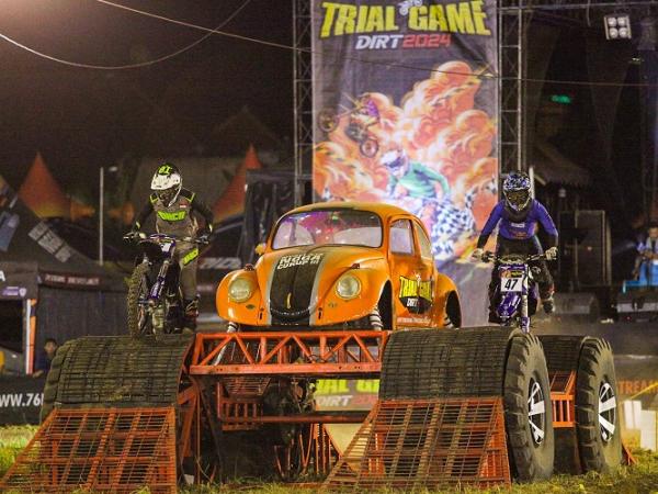 balap motocross bergengsi Trial Game Dirt2 Kejuaraan balap motocross bergengsi Trial Game Dirt seri ketiga bakal diikuti para kroses nasional. (Foto: Trial Game Dirt)