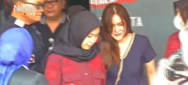 Penampakan Jessica Wongso Bebas dari Lapas Pondok Bambu