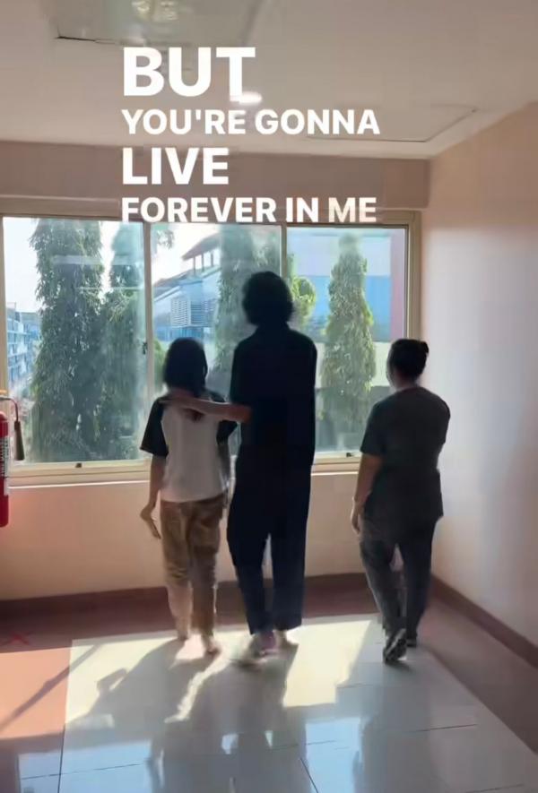 Tria The Changcuters dan anak