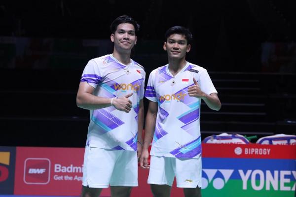 Ganda putra Indonesia, Muhammad Shohibul Fikri/Daniel Martin, melaju ke perempat final Japan Open 2024. (Foto: PBSI)