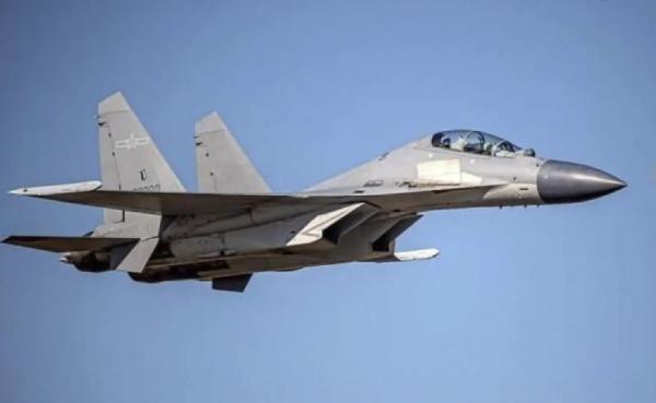 Tegang! Jet Tempur China Tembakkan Suar ke Pesawat Filipina saat Patroli di LCS