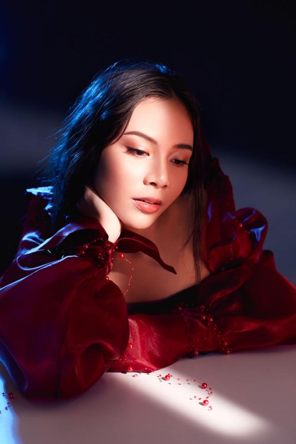 Novia Situmeang merilis lagu kedua berjudul Orang Yang Salah