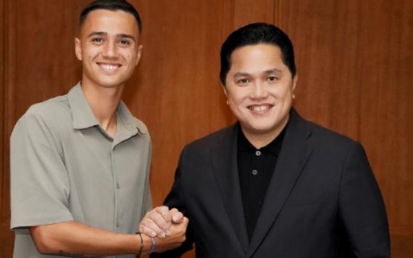 Eliano Reijnders Teka-teki dua calon pemain naturalisasi anyar terjawab. Mereka adalah Mees Hilgers dan Eliano Reijnders. (Foto: Instagram/erickthohir)