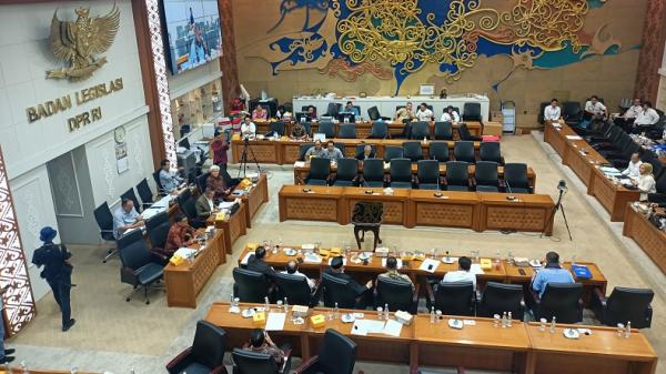 Baleg DPR dan Pemerintah Setuju RUU Kementerian Negara, Presiden Bisa Tambah Menteri?