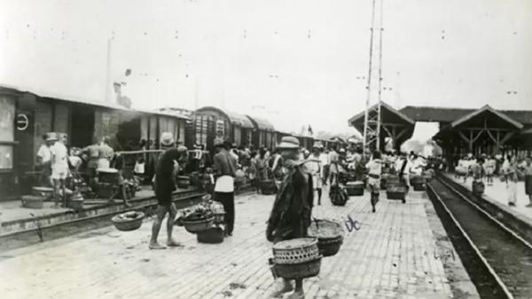Stasiun Manggarai tempo dulu (dok. KAI Heritage)