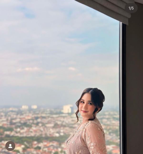 Yuanikarinaa tampil full makeup Yuanikarinaa tampil full makeup