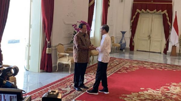 SBY Datangi Istana, Disambut Hangat Presiden Jokowi