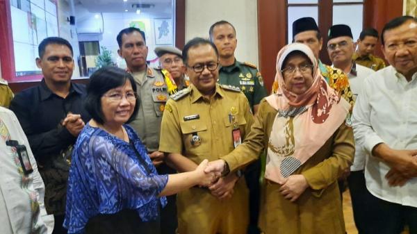 Masriwati meminta maaf (foto: MPI/Jonathan Simanjuntak)