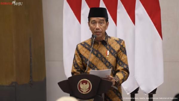 Jokowi akan Terima Brevet Kehormatan Hiu Kencana Besok