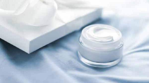 Krim etiket biru Krim etiket biru tidak diperjualbelikan dengan bebas. (Foto: iStock)