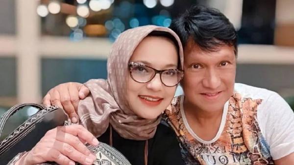 Kerinduan Ikang Fawzi pada Mendiang Marissa Haque, Didatangi Lewat Mimpi: Dia Selalu Tersenyum
