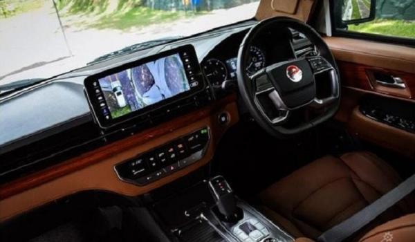 Pindad Maung 3 Spesifikasi MV3 Garuda Limousine yang diproduksi oleh PT Pindad. (Foto dok Pindad).