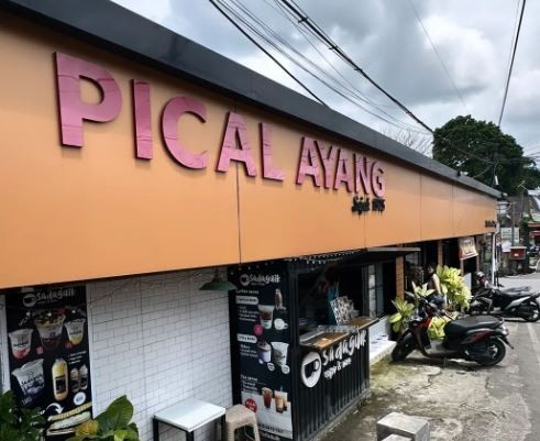 Pical Ayang salah satu tempat sarapan pagi yang diburu wisatawan di Kota Bukittinggi. (Foto: instagram)