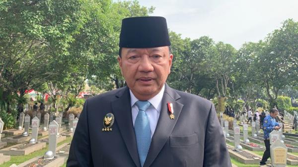 Menko Polkam Budi Gunawan Terharu saat Mengenang Jasa Pahlawan di TMP Kalibata