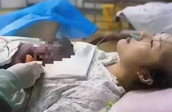 Duh, Perempuan di China Ini Terancam Diceraikan Suami karena Lahirkan Bayi Berkulit Gelap