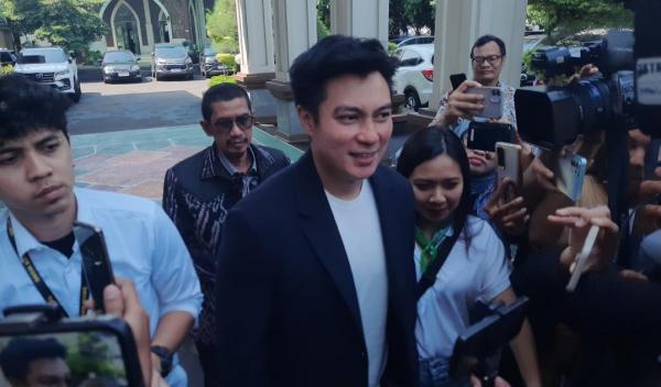 Hadiri Sidang Cerai Hari Ini, Baim Wong Serahkan Bukti Dugaan Perselingkuhan Paula Verhoeven