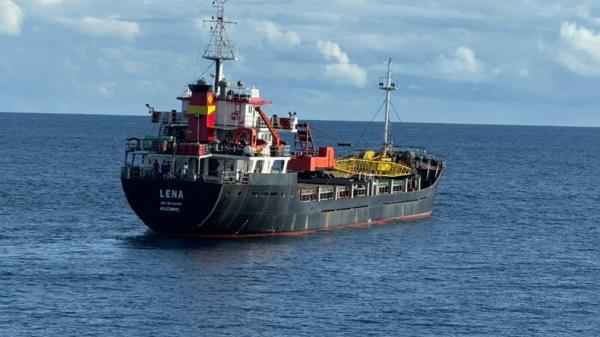 Bakamla Bantu Kapal Malaysia Hilang Kontak gegara Kemudi Rusak di Laut Natuna Utara