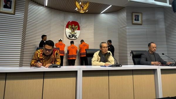 Modus Gubernur Bengkulu Rohidin Peras Pejabat untuk Biaya Nyalon Pilkada