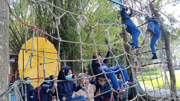 7 Tempat Wisata di Sidoarjo, Hutan Prambon yang Ramah Anak: Ada Wahana Outbondnya Lho! 