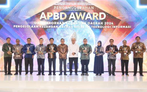 Pemprov Kaltim Sabet 3 Penghargaan Ajang APBD Award 2024, Ini Kata Pj Gubernur