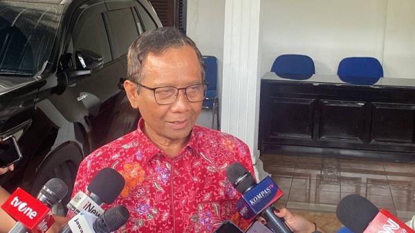 Mahfud Komentari Hasto Tersangka KPK: Biar Dipertanggungjawabkan secara Hukum