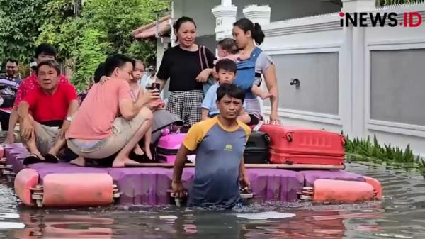 Perumahan Mewah Kelapa Gading Banjir Banjir menggenang perumahan mewah di Kelapa Gading, Jakarta Utara, Rabu (29/1/2025). (Foto: iNews)
