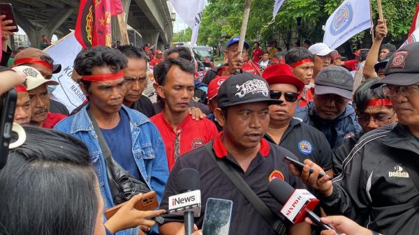 Cerita Sopir Truk BAB Sembarangan gegara Toilet Tak Memadai di Pelabuhan Tanjung Priok